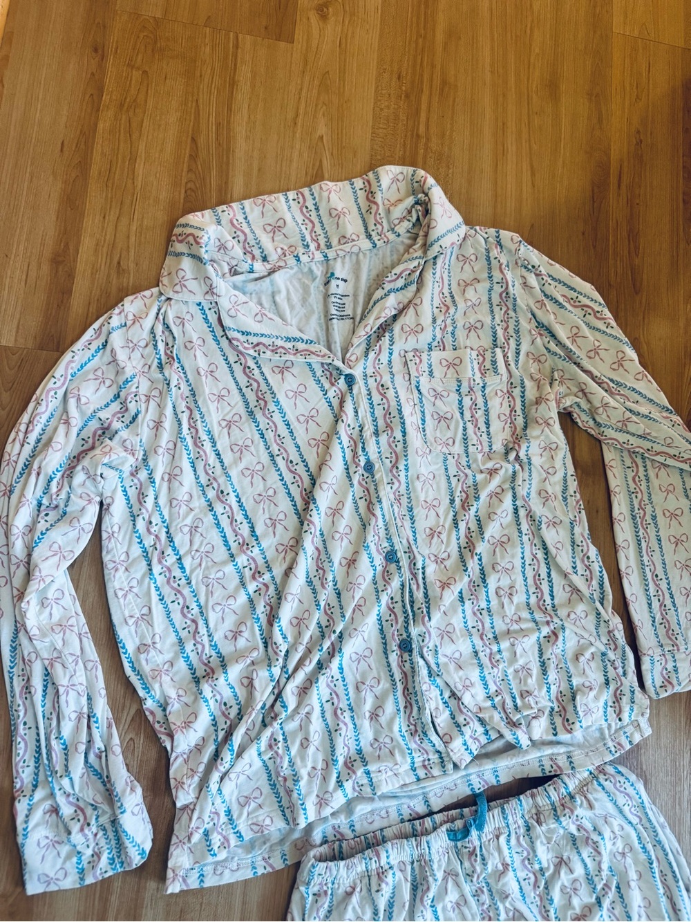 Little One Shop Viscose Bamboo Pajama Set in White with Blue & Pink Accents - Picture 4 of 9